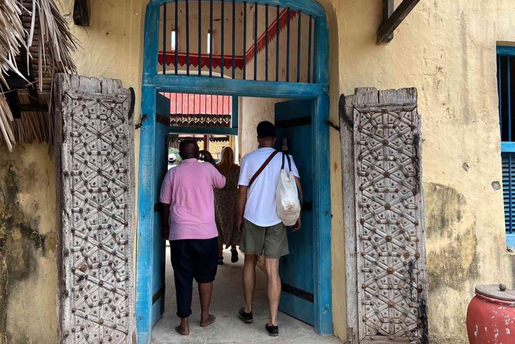 Updated Prison Island Boat Trip 07 min