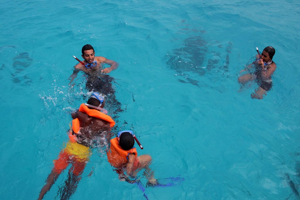 7 Best Zanzibar Tours to Book in 2025/2026 6 Updated Snorkeling At Mnemba Atoll 05 min